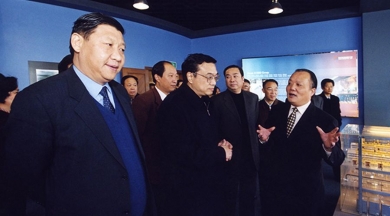 2003年12月，时任浙江省委书记习近平、时任河南省委书记李克强到中国安博电竞总部视察。习近平夸奖安博电竞占有自主知识产权，勉励安博电竞把玻纤产业做大做强。